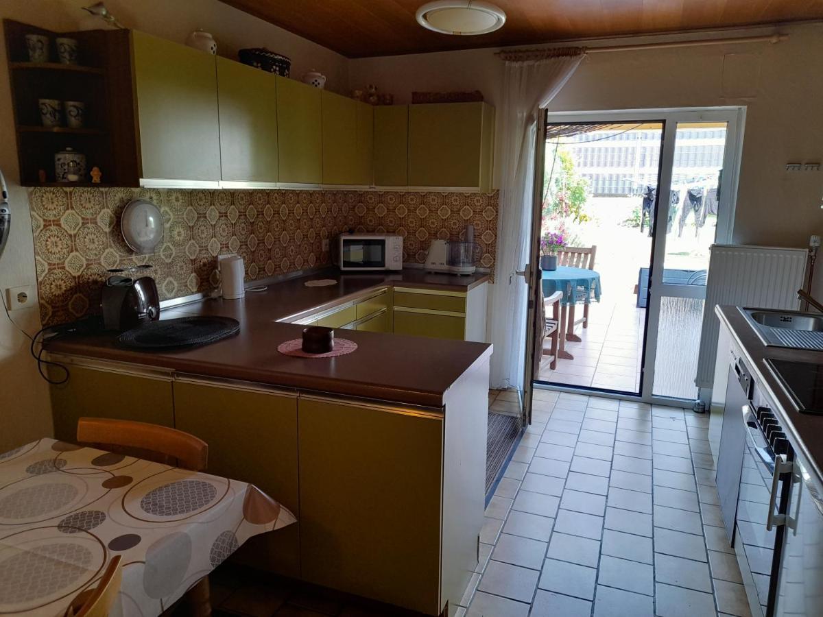 Ferienwohnung Woelbert Altendiez Bagian luar foto