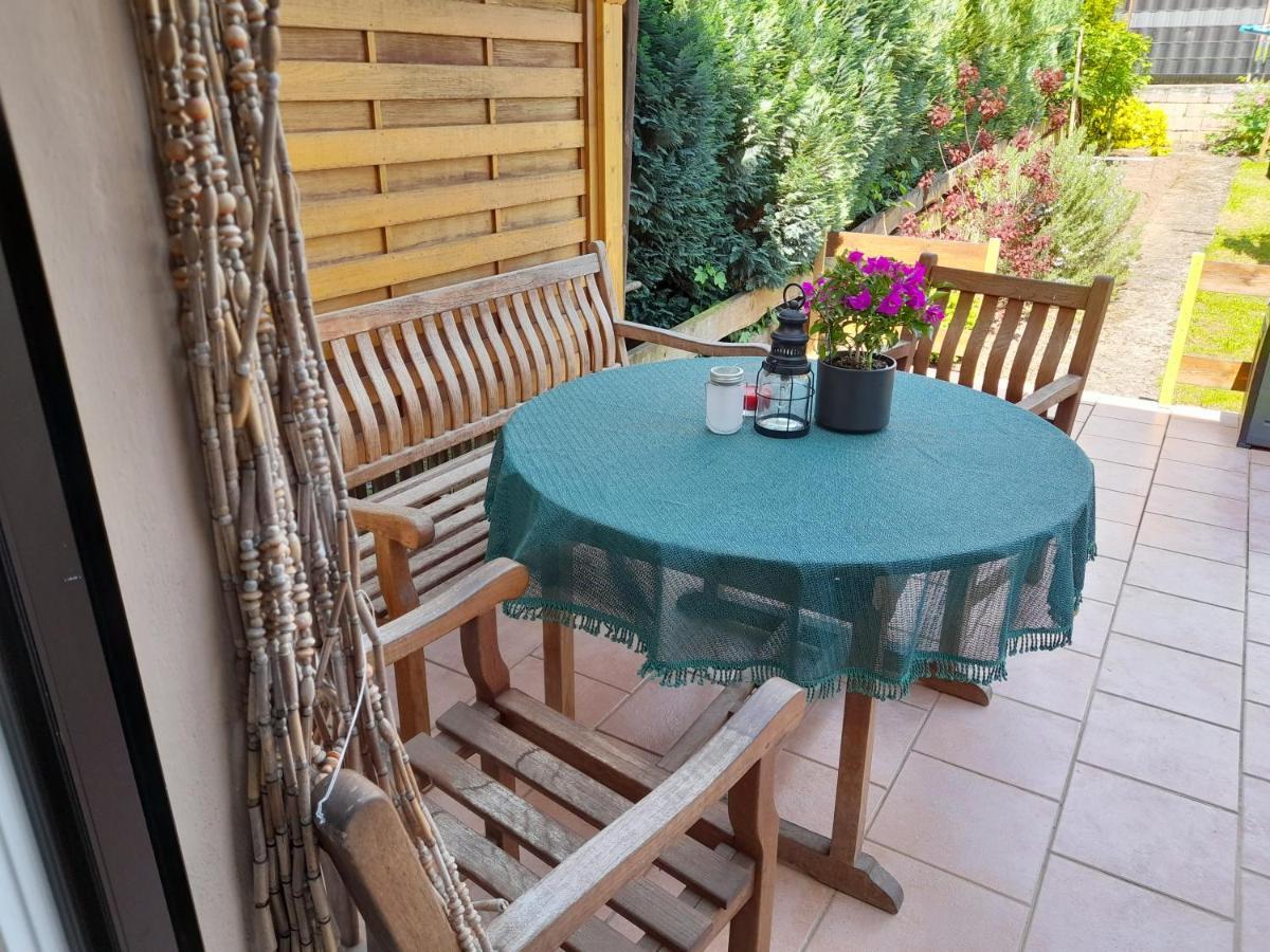 Ferienwohnung Woelbert Altendiez Bagian luar foto